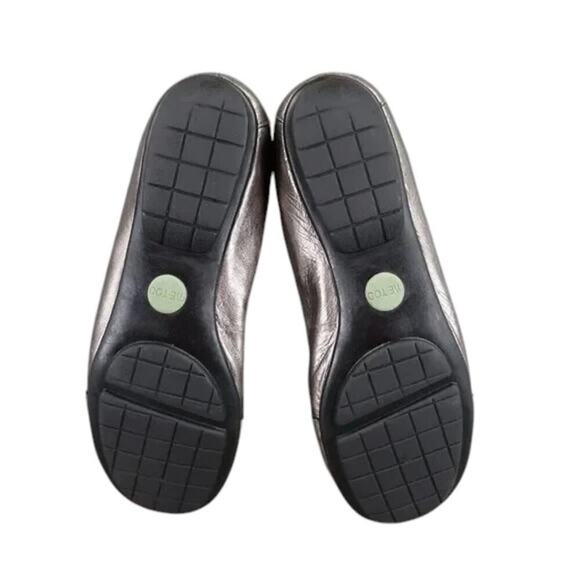 Me Too Shoes Womens 10 Ballet Flats Fashion Slip On Metallic Leather Bow Nicki - Picture 6 of 15